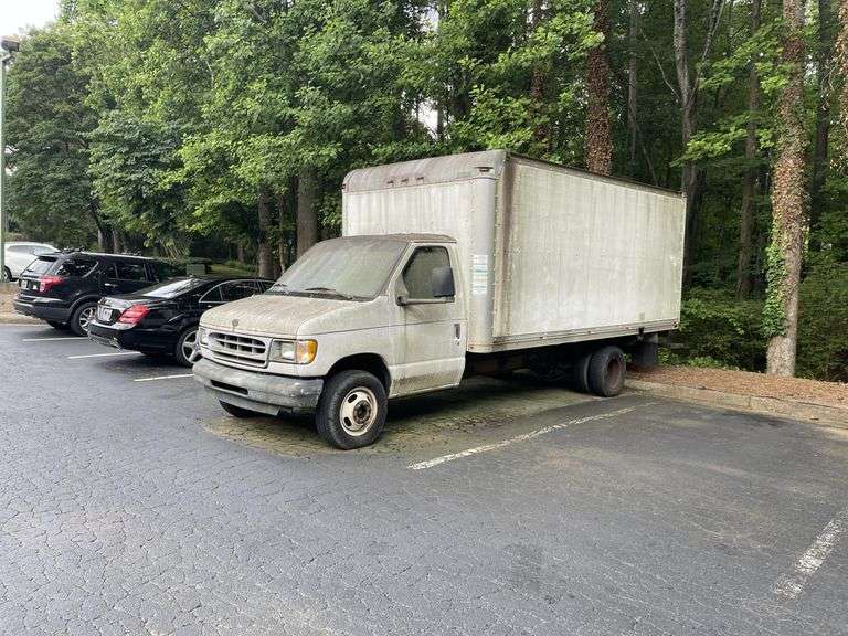 149103 2002  FORD  E-350  1FDWE35L92HA88935