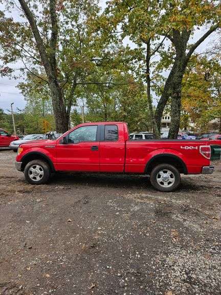 147966 2010  FORD  F-150  1FTFX1EV1AFA21051