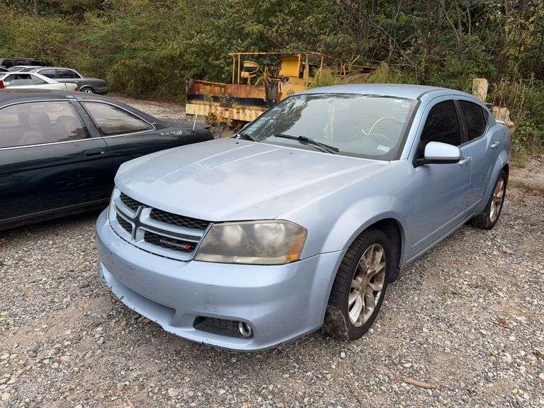 . 2013 DODGE AVENGER 1C3CDZBG5DN591083