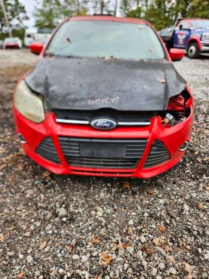 147764 2012  FORD  Focus  1FAHP3K27CL260208