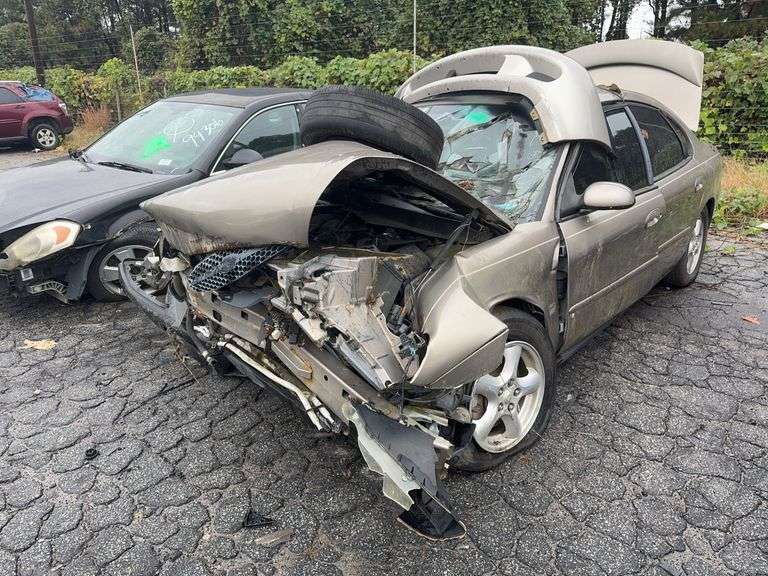 Parts Only 03 FORD TAURUS 1FAFP55S23A266279