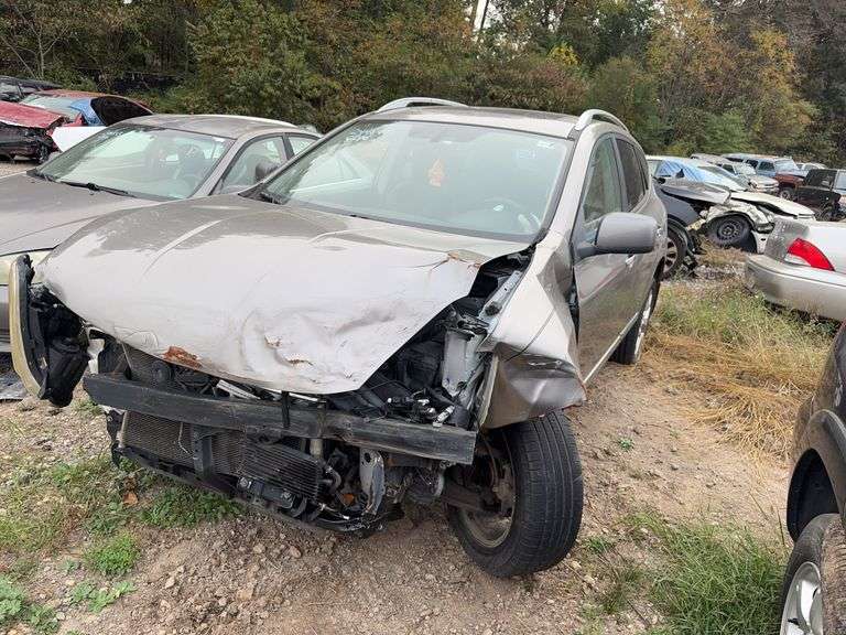 . 2011 NISSAN ROGUE JN8AS5MTXBW571130
