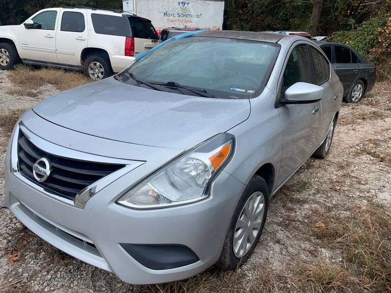 . 2017 NISSAN VERSA 3N1CN7AP0HK441492