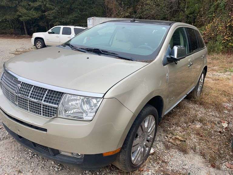 . 2010 LINCOLN MKX 2LMDJ6JCXABJ30877