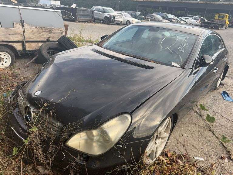 Parts Only 2006 MERCEDES 500 WDDDJ75X66A022137