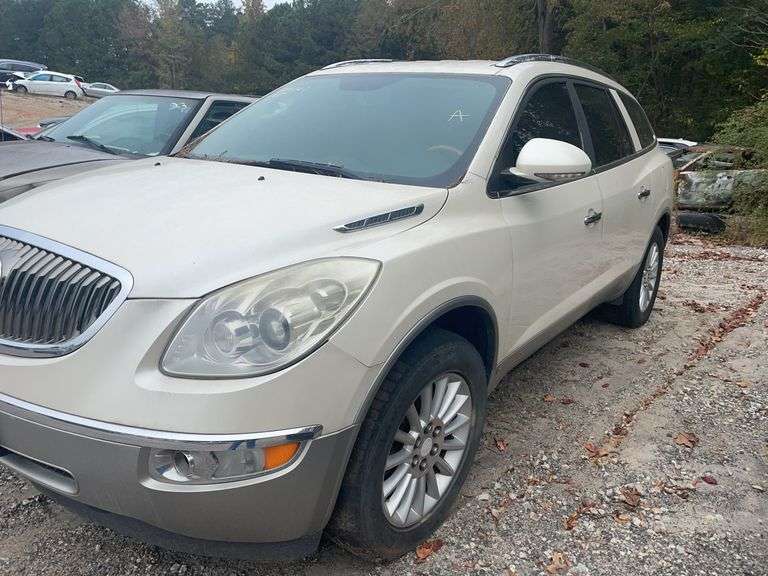 . 2008 BUICK ENCLAVE 5GAER23708J205888