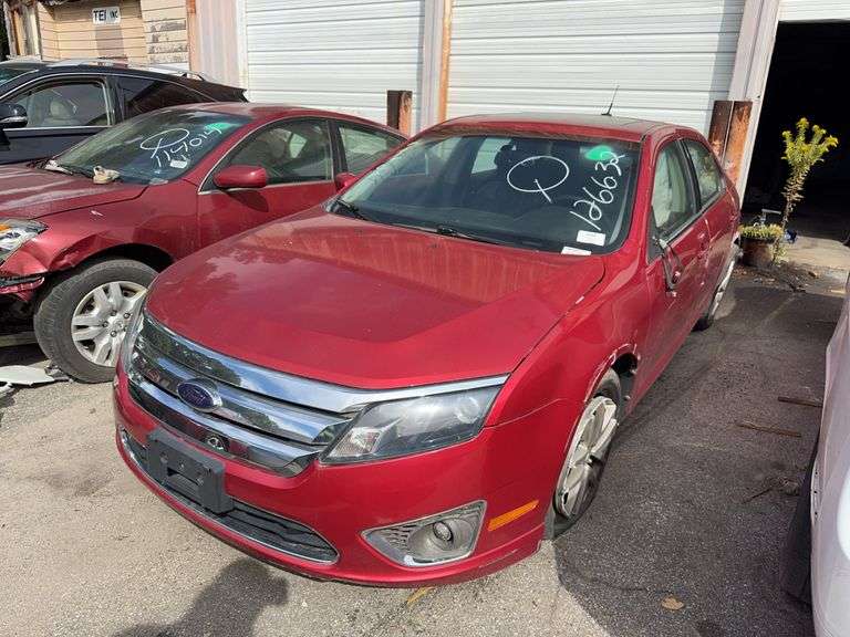 Parts Only 2011 FORD FUSION 3FAHP0JG5BR296670