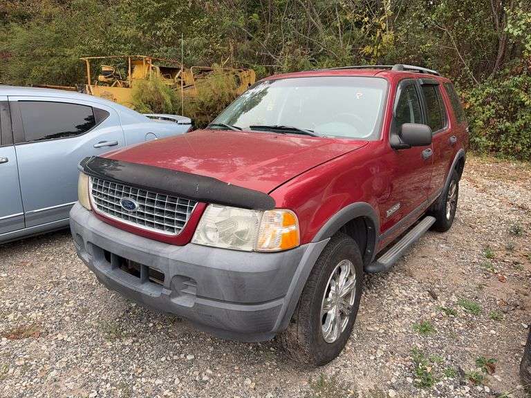 . 2004 FORD EXPLORER 1FMZU72K04UB01990