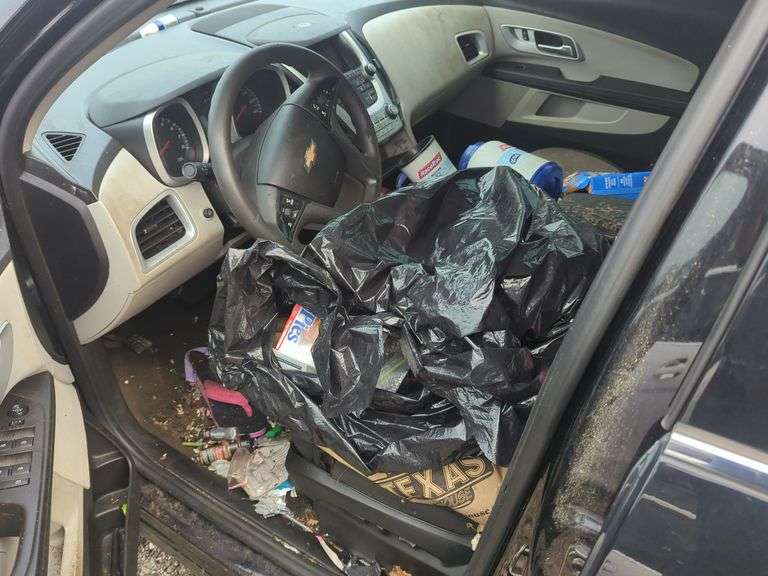 2017  CHEVROLET  Equinox  2GNALBEK9H1606440