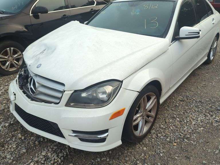 2013  MERCEDES-BENZ  C-Class  WDDGF4HB8DR242939