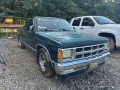 1993  CHEVROLET  S-10 Pickup  1GCCS19R9P8163594