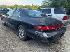 1998  LINCOLN  Mark  1LNLM92V5WY601456