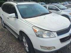 2011  CHEVROLET  Traverse  1GNKRLED7BJ399652