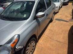 16 Nissan Versa