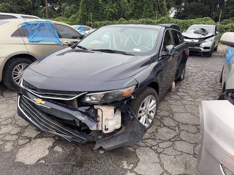. 2016  CHEVY  MALIBU  1G1ZE5ST4GF303473
