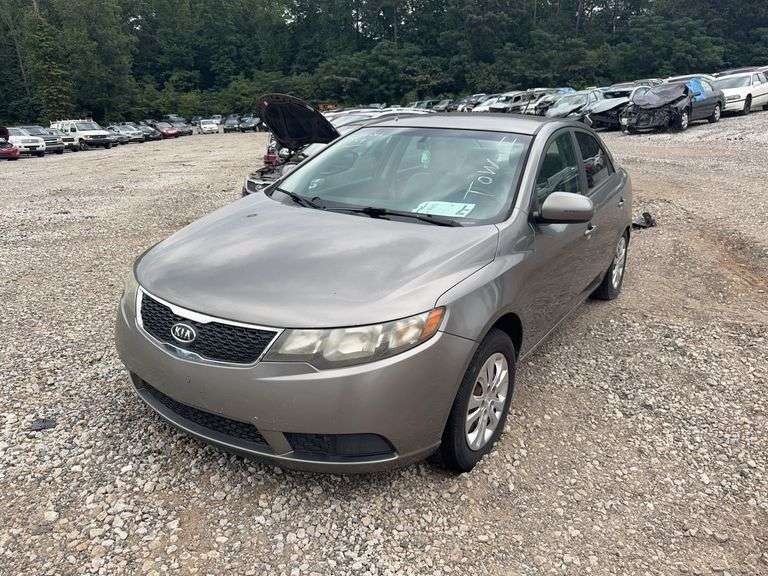 . 2011  KIA  FORTE  KNAFU4A28B5390340