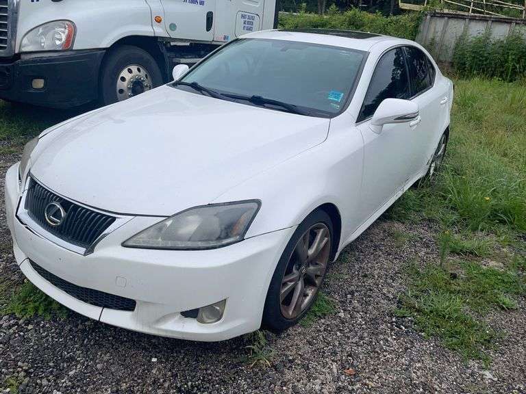 . 2009  LEXUS  IS 350  JTHBE262195021839