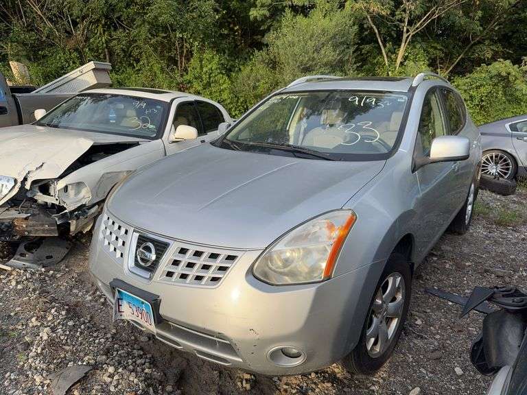 . 2008  NISSAN  ROGUE  JN8AS58V98W120663