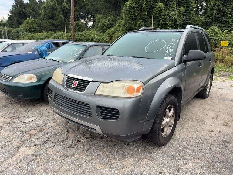 . 2006  SATURN  VUE  5GZCZ33D16S881919
