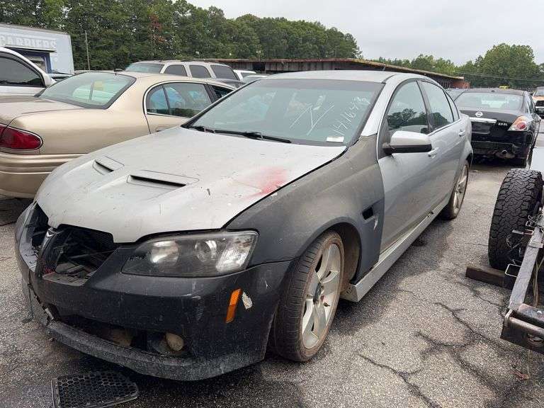 . 2009  PONTIAC  G8  6G2EC57Y09L218920