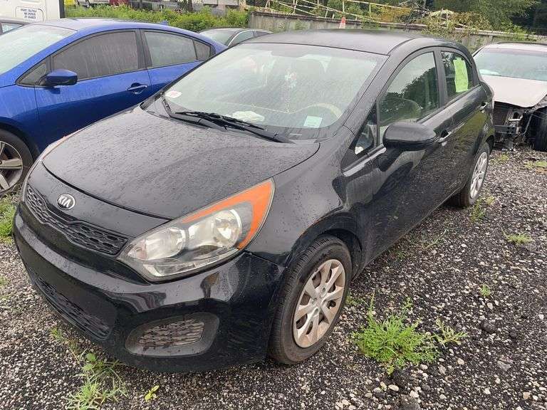 . 2013  KIA   RIO  KNADM5A36D6161500