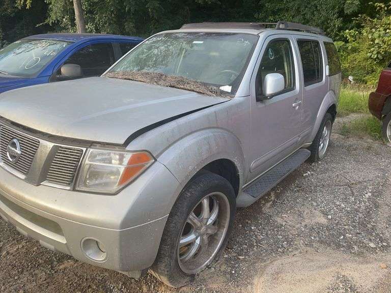 . 2006  NISSAN  PATHFINDER  5N1AR18U56C660206