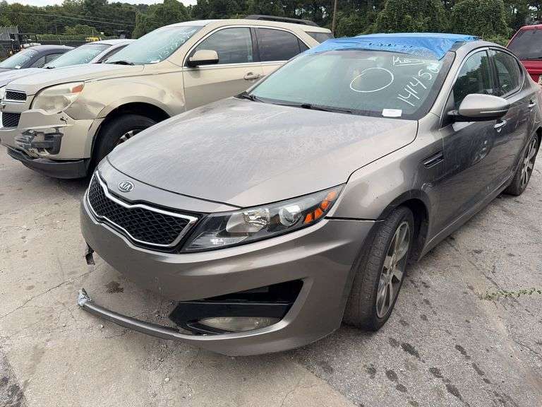 . 2012  KIA  OPTIMA  5XXGR4A69CG018479