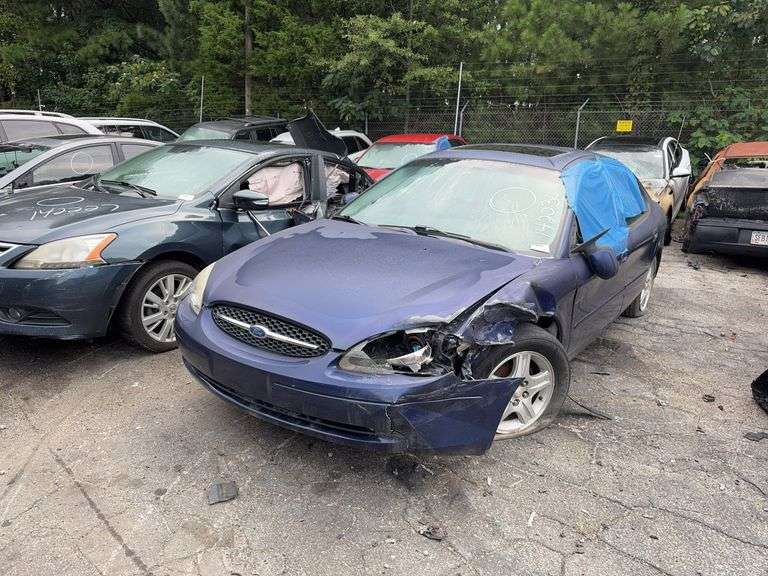 . 2002  FORD  TAURUS  1FAFP56S62A111442