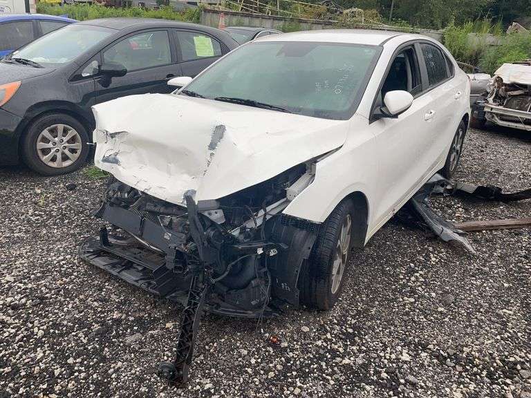 . 2021  KIA   FORTE  3KPF24AD9ME290779