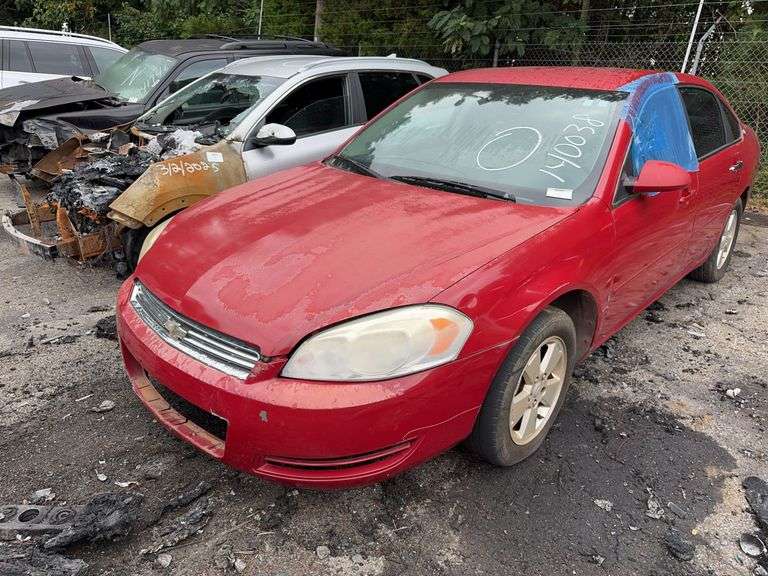. 2008  CHEVY  IMPALA  2G1WT55N481232340