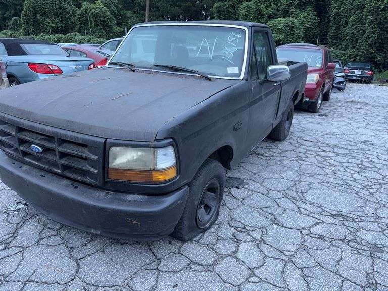 . 1992  FORD  F150  1FTDF15Y2NNB17688