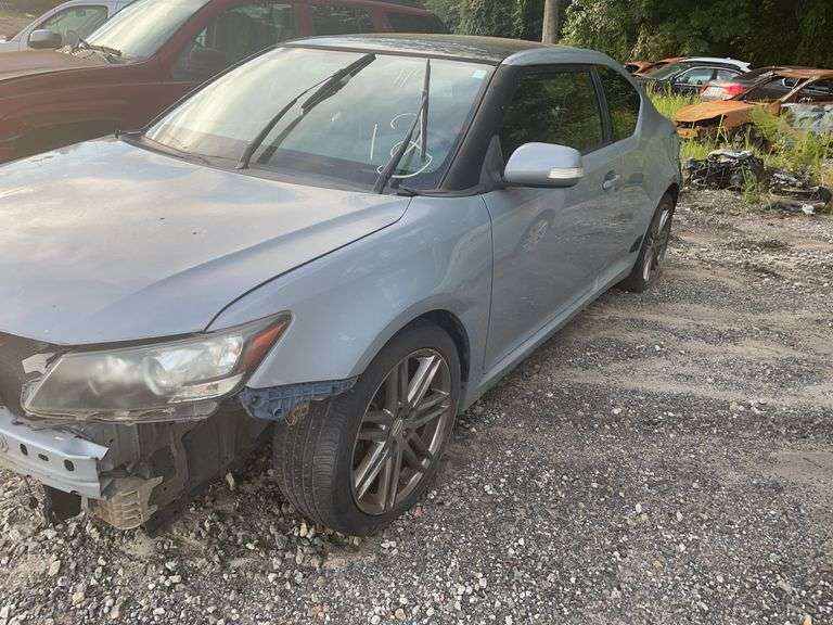 . 2012  TOYOTA  SCION TC  JTKJF5C78C3035647