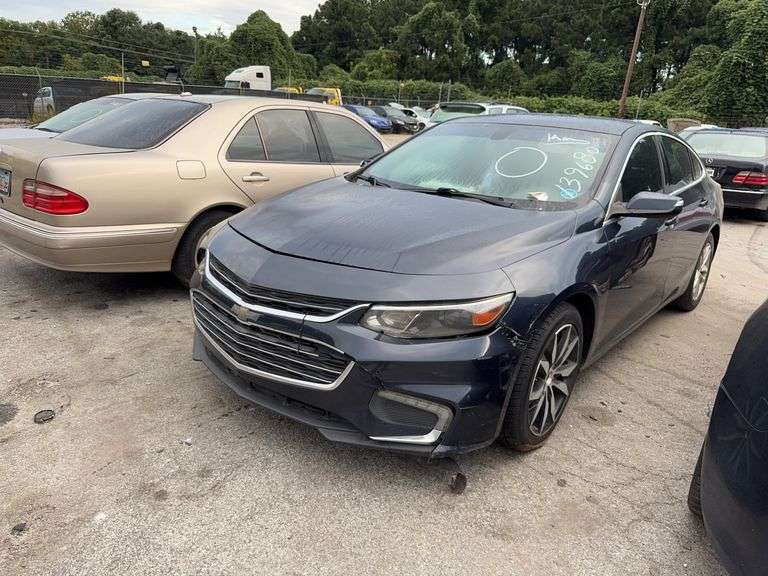 . 2018  CHEVY  MALIBU  1G1ZD5ST7JF123379