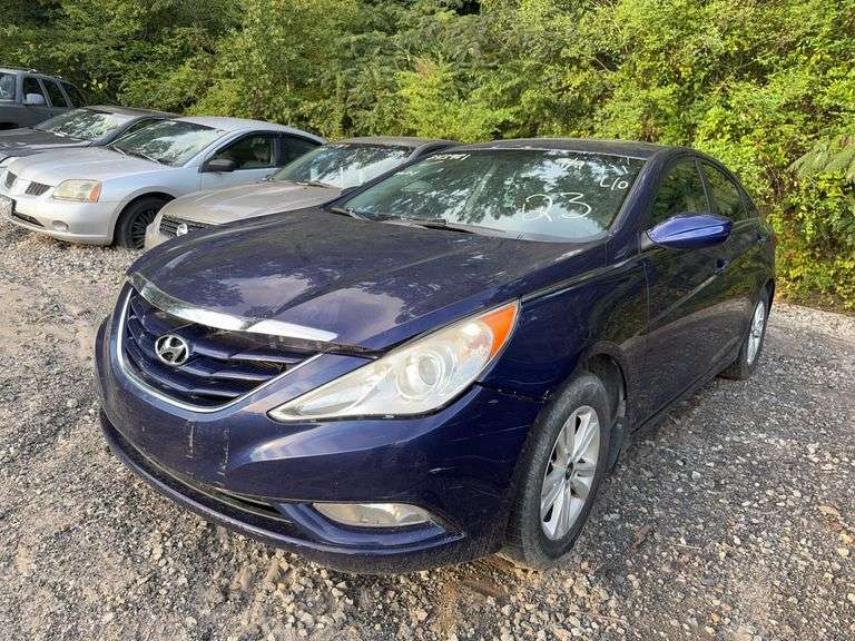 . 2013  HYUNDAI  SONATA  5NPEB4AC3DH570941