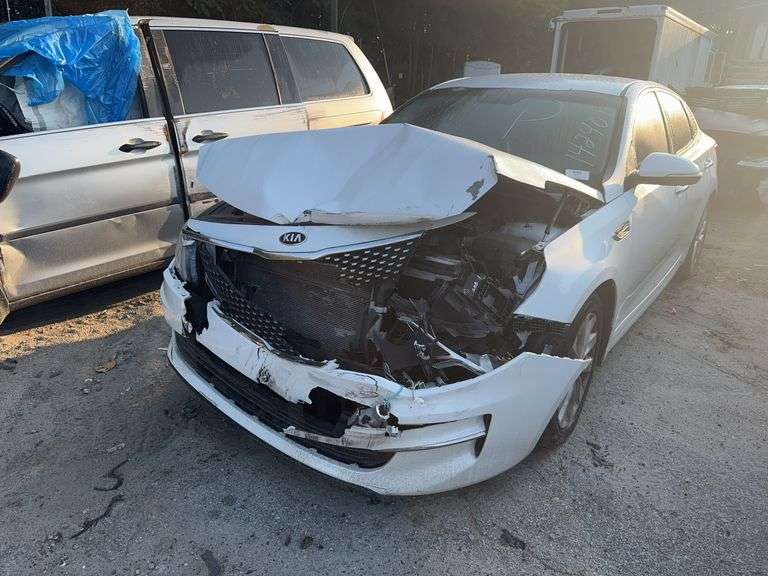 Parts Only! 2016  Kia  Optima  5XXGU4L37GG040875