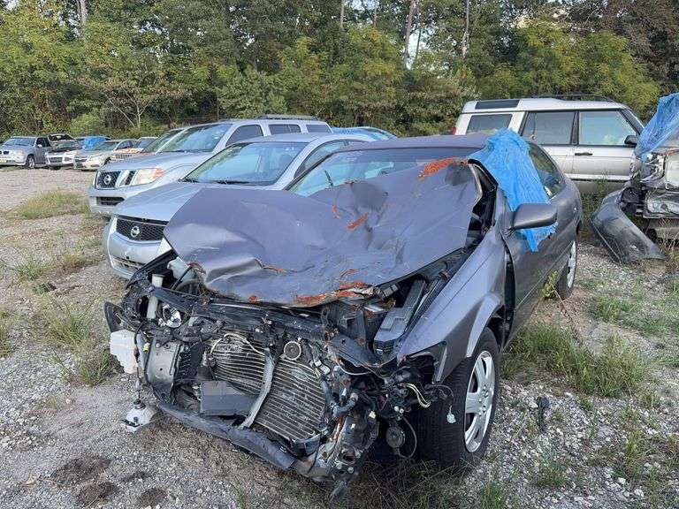 . 2001  TOYOTA  CAMRY  4T1BG22K01U871095