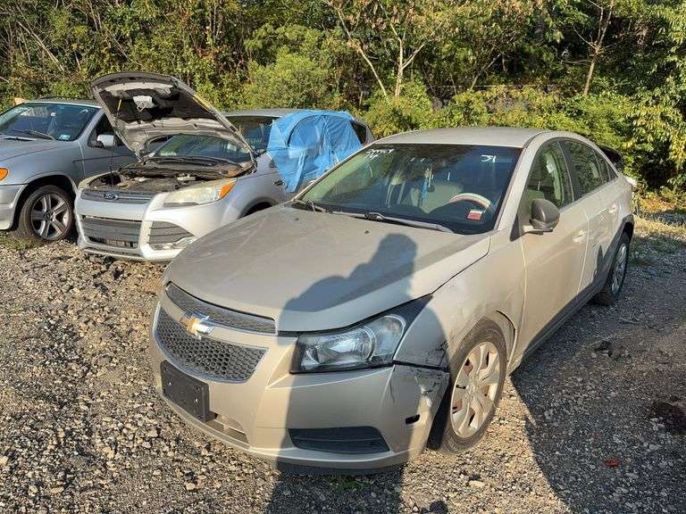 . 2012  CHEVROLET  CRUZE  1G1PC5SH2C7281082