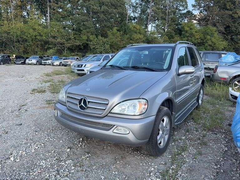 . 2005  MERCEDES  ML350  4JGAB57E25A538645