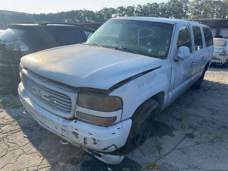 . 2001  GMC  YUKON  3GKEC16T21G133462