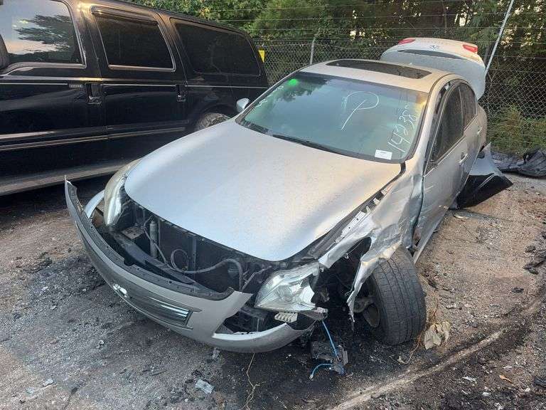 Parts Only! 2011  INFINITI  G37  JN1CV6AR5BM352133