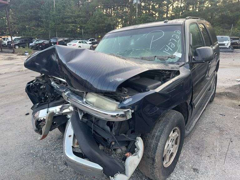 Parts Only. 2004  CHEVY  TAHOE  1GNEC13Z94J289156