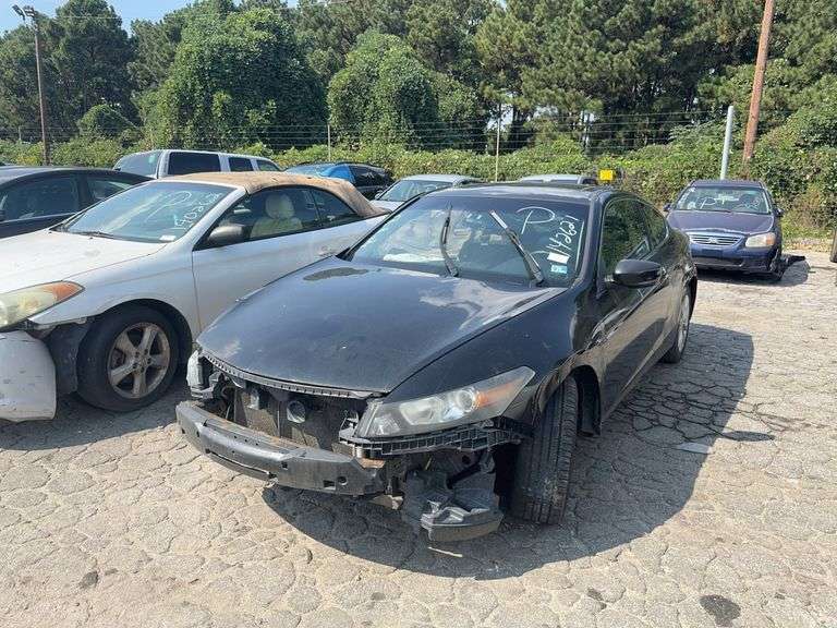 Parts Only. 2012  HONDA  ACCORD  1HGCS1B85CA008322