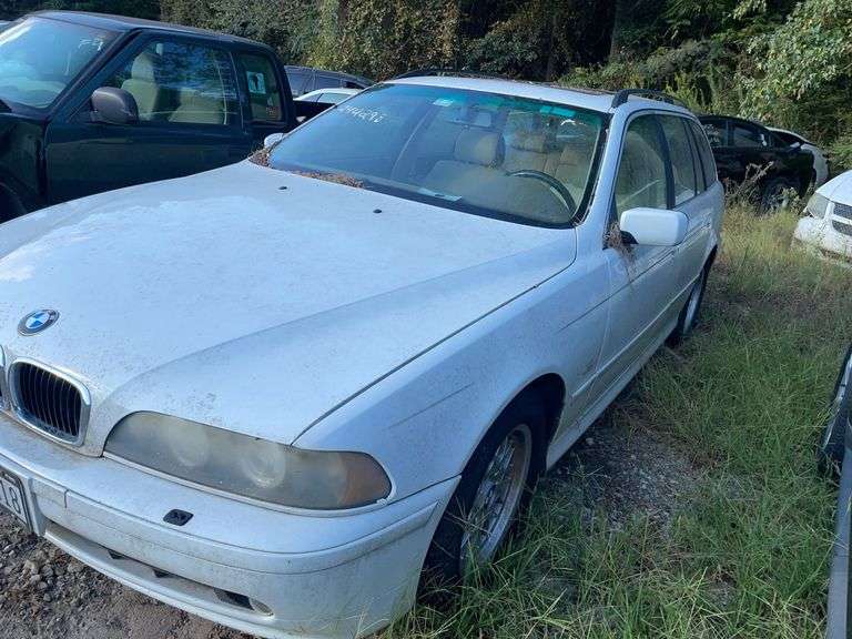 . 2002  BMW  525I  WBADS434X2GE10378