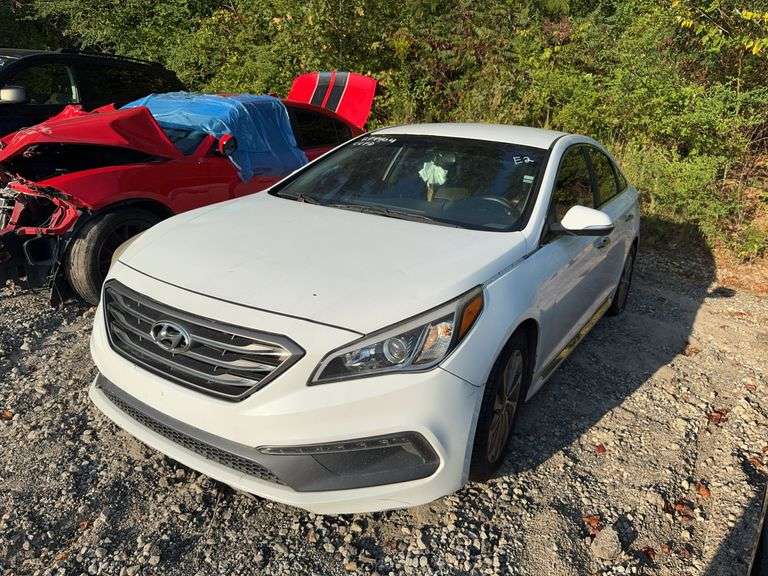. 2016  HYUNDAI  SONATA  5NPE34AF1GH312445