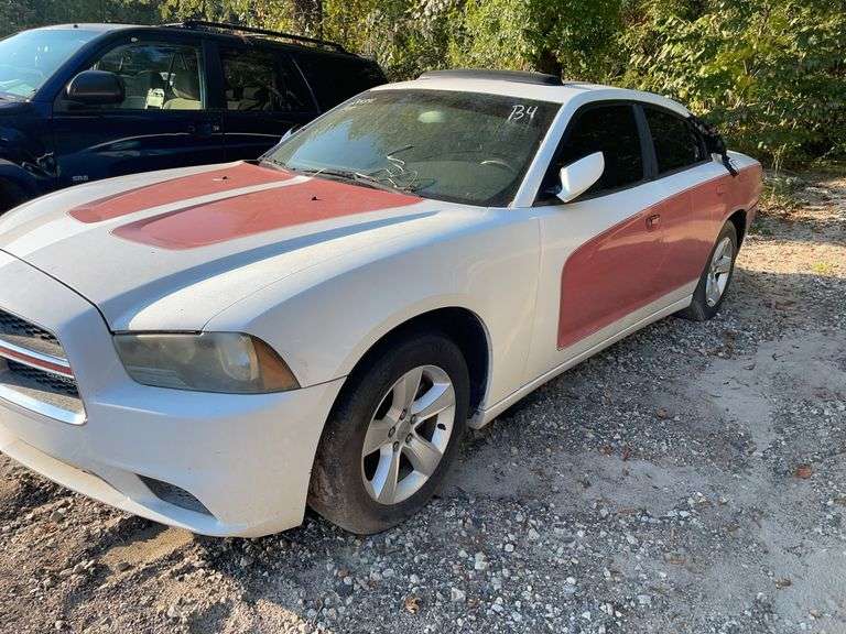 . 2011  DODGE  CHARGER  2B3CL3CG0BH543590